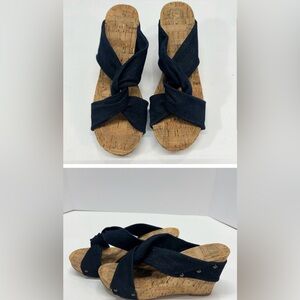 Cato Wedge Heel sandals size 9